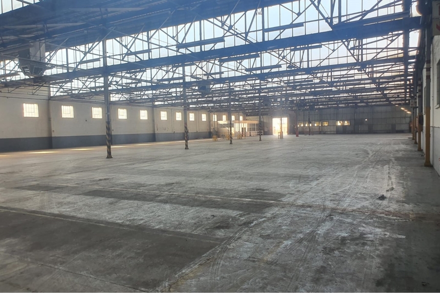 To Let commercial Property for Rent in Sidwell Eastern Cape
